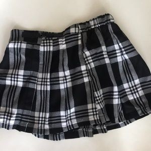 Plaid mini/school girl skirt
